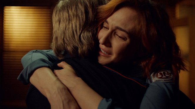 Wynonna Earp - I Fall To Pieces - Filmfotos