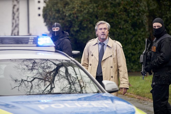 Alarm für Cobra 11 - Die Autobahnpolizei - Hetzjagd auf Semir - Van film - Klaus Zmorek