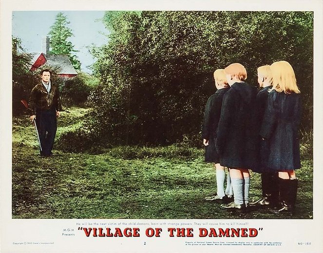Le Village des damnés - Cartes de lobby