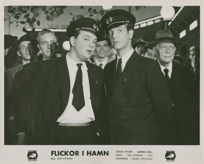 Flickor i hamn - Fotosky - Åke Grönberg, Åke Ohberg