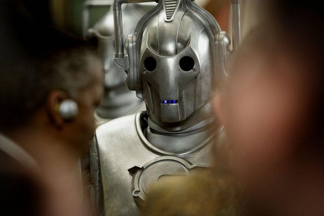 Doctor Who - Rise of the Cybermen - Do filme