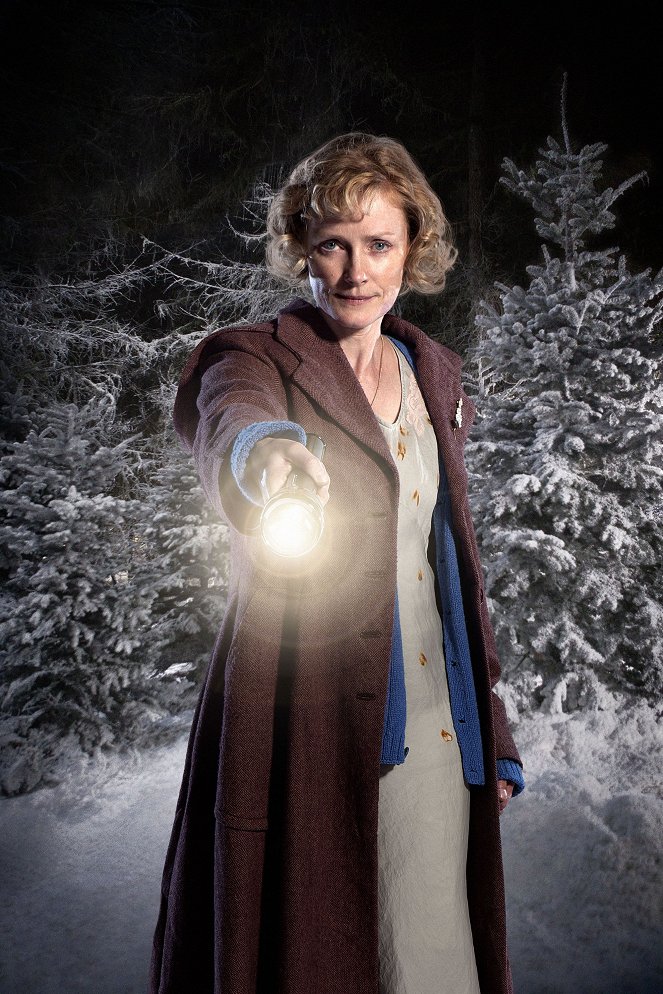 Doctor Who - The Doctor, the Widow and the Wardrobe - Promo - Claire Skinner