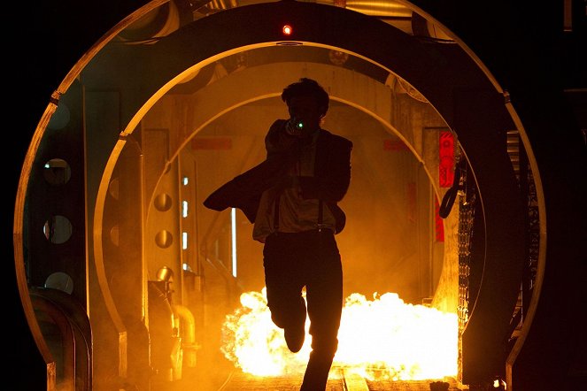 Doctor Who - The Doctor, the Widow and the Wardrobe - Photos