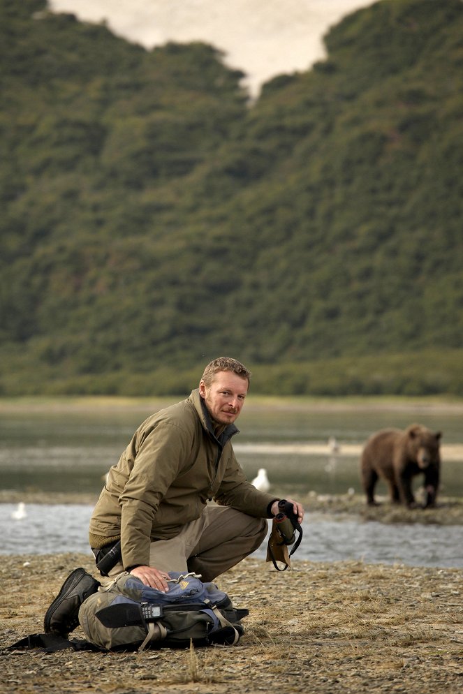 Bears of the Last Frontier - Van film