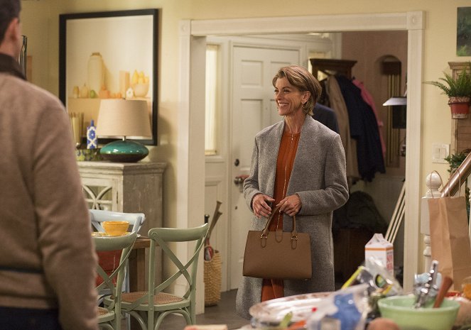 American Housewife - The Couple - Photos - Wendie Malick