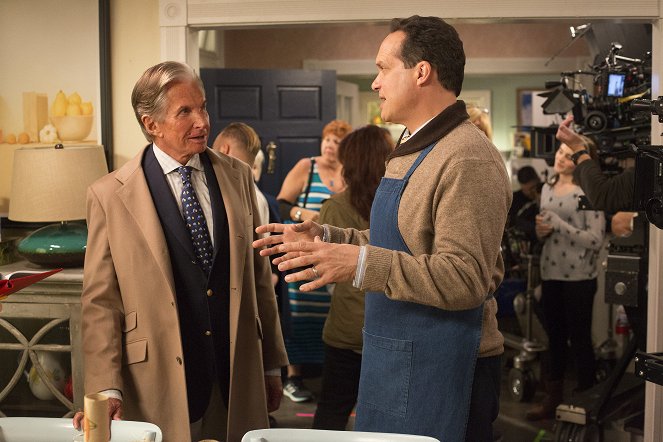 American Housewife - Ce couple - Tournage - George Hamilton, Diedrich Bader