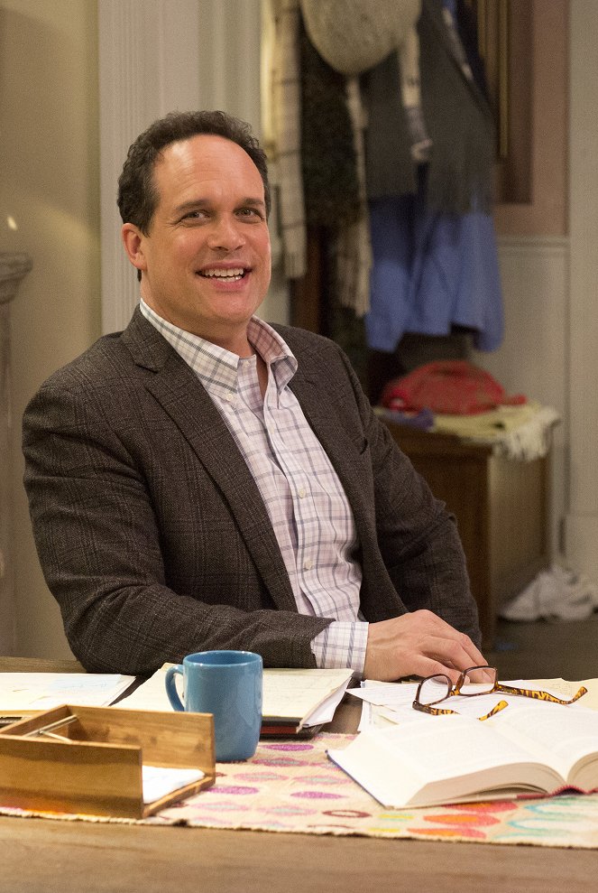 American Housewife - Sliding Sweaters - Making of - Diedrich Bader