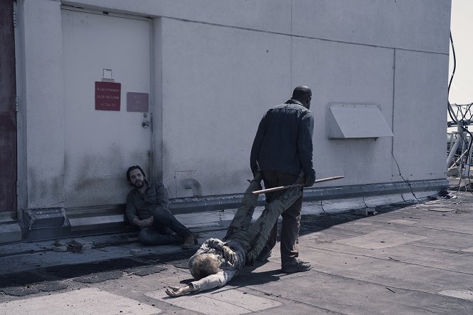 Fear the Walking Dead - I Lose People... - Photos