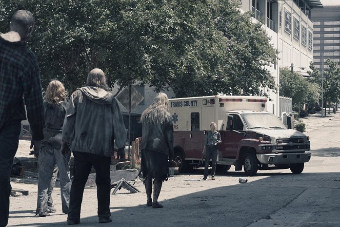 Fear the Walking Dead - Hová lettek a többiek? - Filmfotók