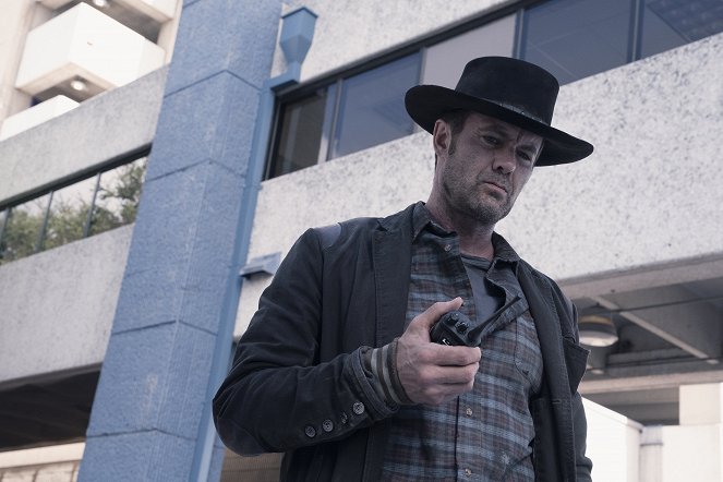 Fear the Walking Dead - Je perds mes proches... - Film - Garret Dillahunt