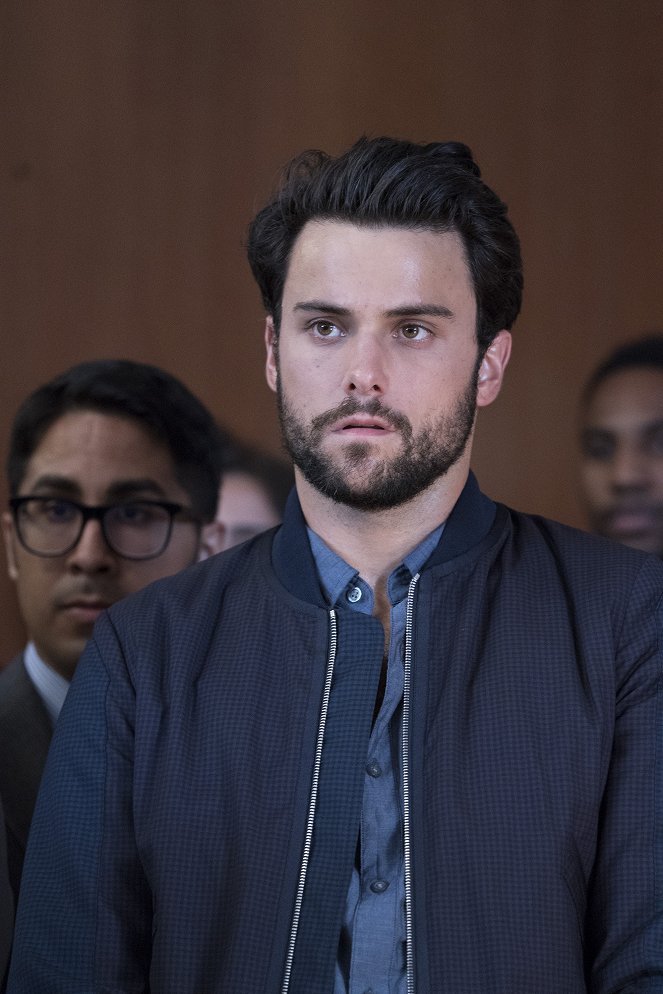How to Get Away with Murder - Your Funeral - Photos - Jack Falahee