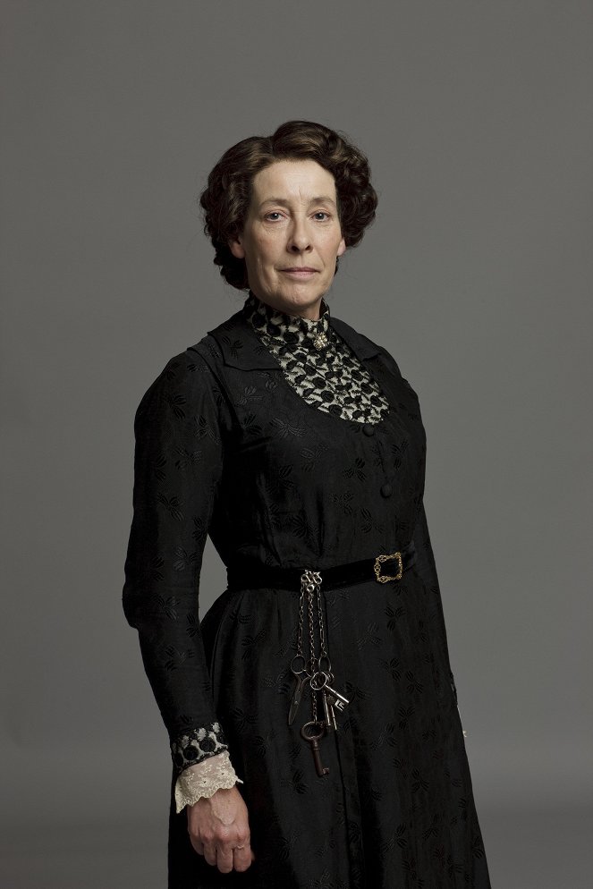 Downton Abbey - Season 1 - Promóció fotók - Phyllis Logan