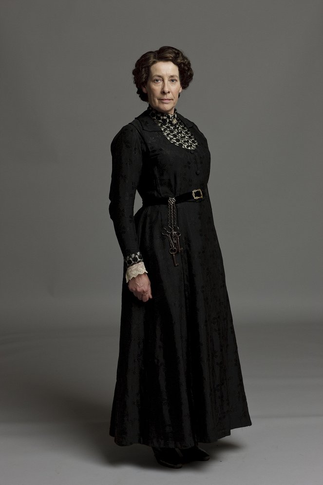 Downton Abbey - Season 1 - Promóció fotók - Phyllis Logan