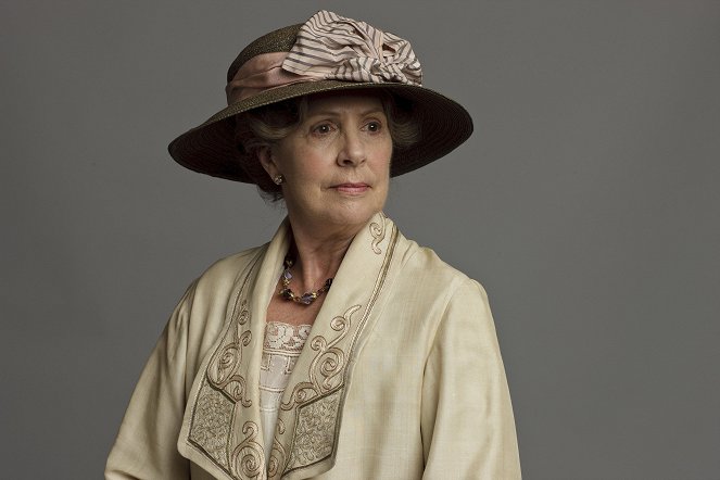 Downton Abbey - Season 1 - Werbefoto - Penelope Wilton