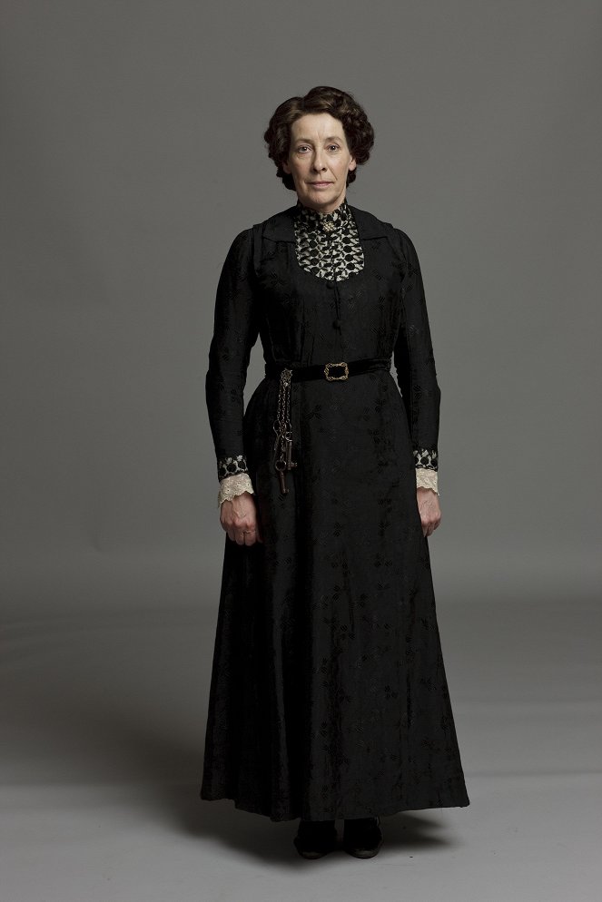 Downton Abbey - Season 1 - Promo - Phyllis Logan