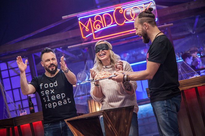 Mad Cook Show - Ruoka ja seksi - Filmfotók - Riku Rantala, Tuomas Milonoff, Jutta Larm