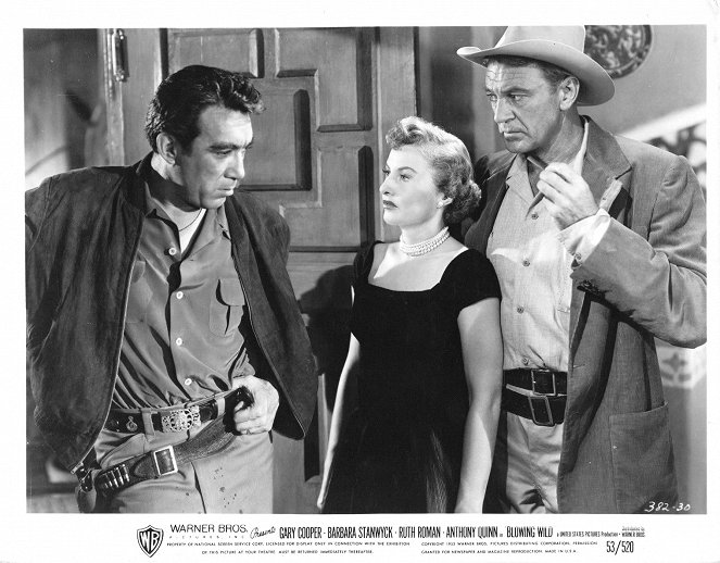 Blowing Wild - Lobby karty - Anthony Quinn, Barbara Stanwyck, Gary Cooper