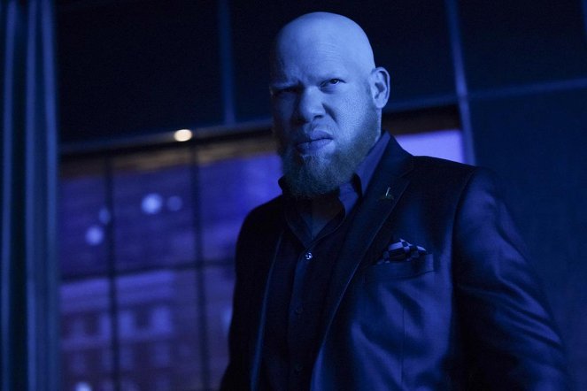 Black Lightning - Season 2 - The Book of Consequences: Chapter One: Rise of the Green Light Babies - Photos - Marvin Jones III