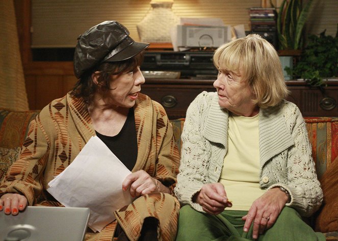 Desperate Housewives - What More Do I Need? - Van film - Lily Tomlin, Kathryn Joosten