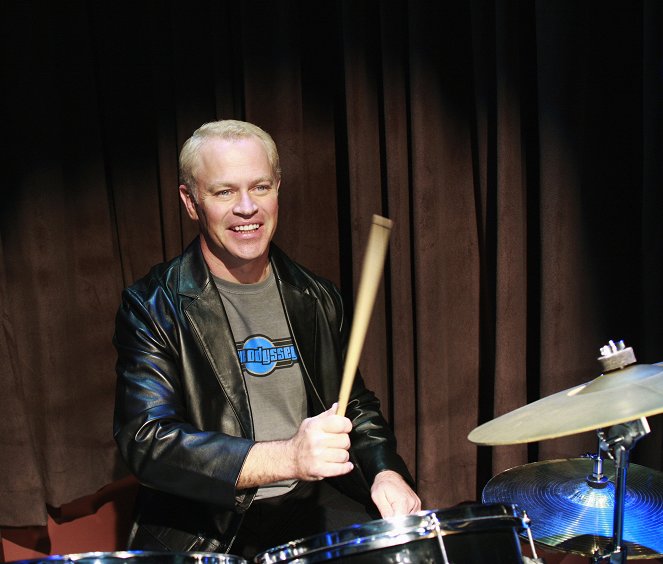 Desperate Housewives - City on Fire - Photos - Neal McDonough