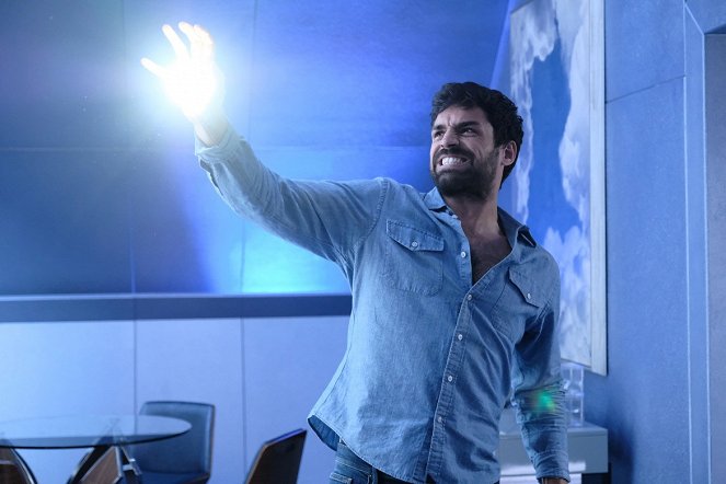 The Gifted - Complications - Film - Sean Teale