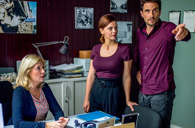 Tatort - Blut - Photos - Sabine Postel, Camilla Renschke, Oliver Mommsen