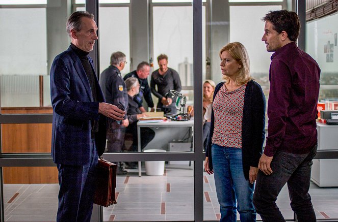 Tatort - Season 49 - Blut - Photos - Stephan Bissmeier, Sabine Postel, Oliver Mommsen