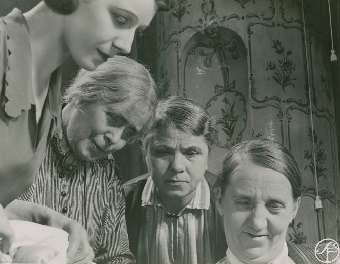 Svarta rosor - Filmfotos - Ester Roeck Hansen, Constance Byström, Julia Cæsar