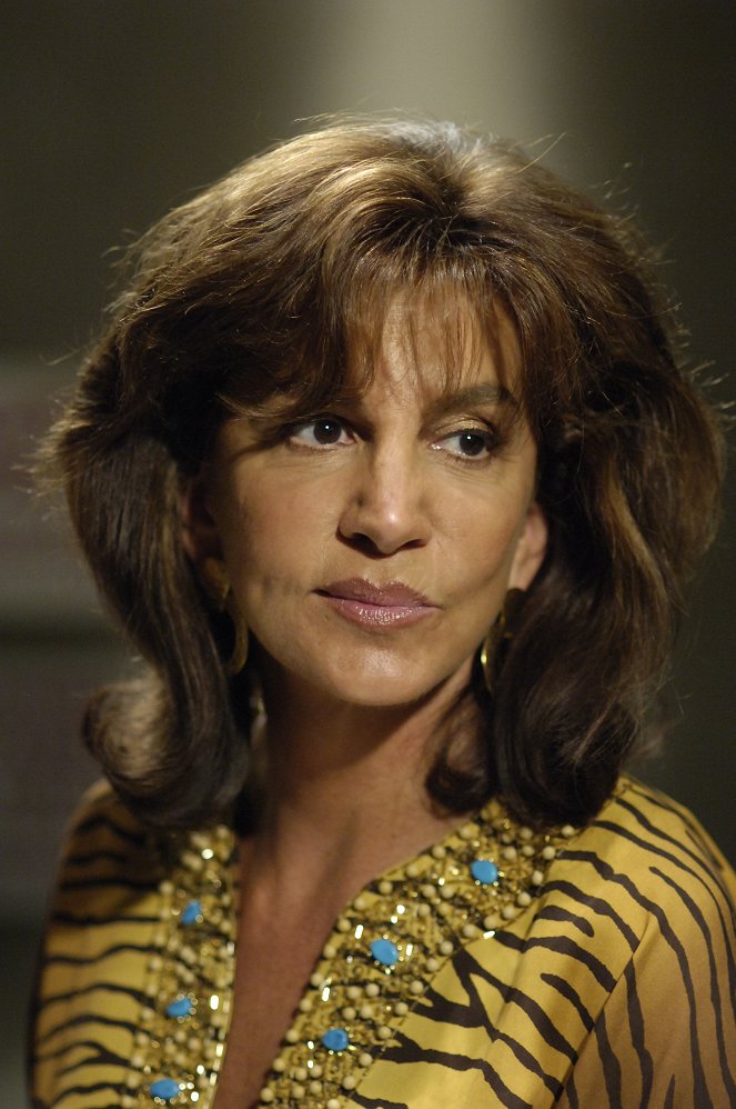 Psych - Enquêteur malgré lui - Season 1 - Esprits féminins - Film - Mercedes Ruehl