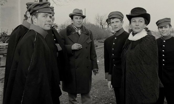 A fiatal Törless - Filmfotók - Herbert Asmodi, Mathieu Carrière, Fred Dietz
