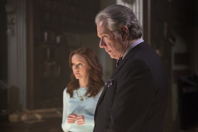 The Librarians - And the Hollow Men - Photos - John Larroquette