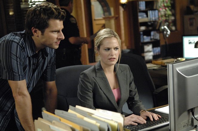 Psych - If You're So Smart, Then Why Are You Dead? - Photos - James Roday Rodriguez, Maggie Lawson