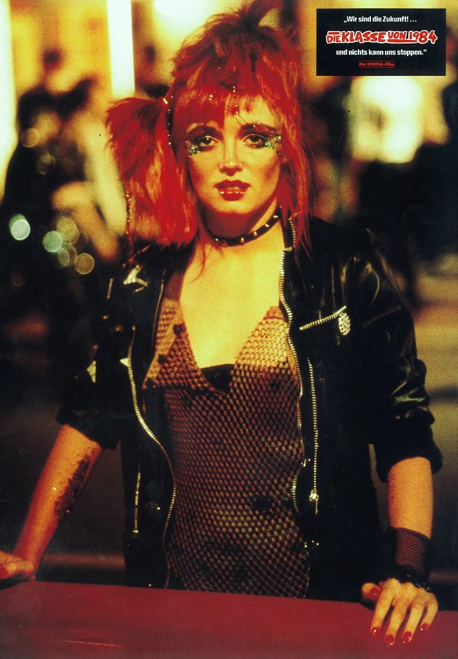 Třída roku 1984 - Fotosky - Lisa Langlois