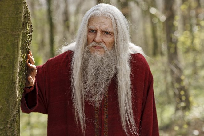 Merlin - A Servant of Two Masters - Van film - Colin Morgan