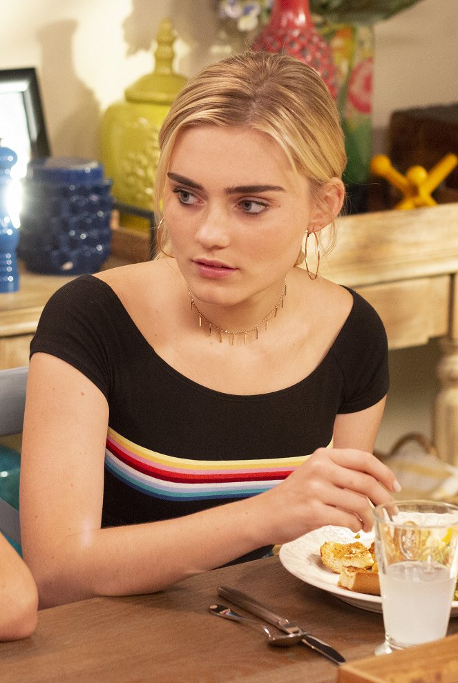 American Housewife - Une mauvaise influence - Film - Meg Donnelly