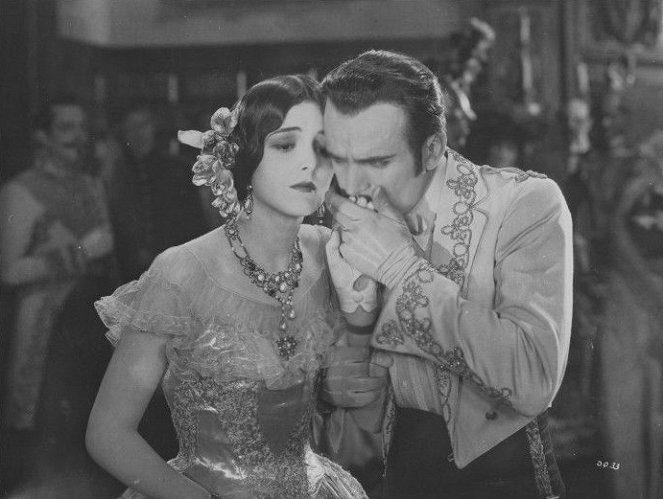 Don Q, hijo del Zorro - De la película - Mary Astor, Douglas Fairbanks