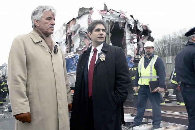 Law & Order - Season 15 - Locomotion - Photos