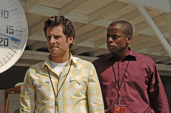 Psych - The Old and the Restless - Van film - James Roday Rodriguez, Dulé Hill