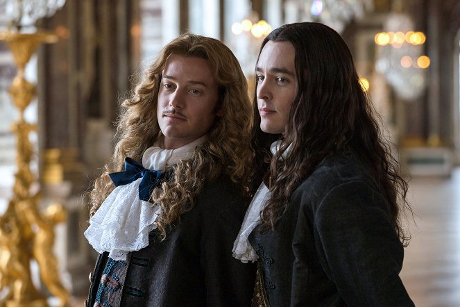 Versailles - Season 3 - Miroirs et fumée - Kuvat elokuvasta - Evan Williams, Alexander Vlahos