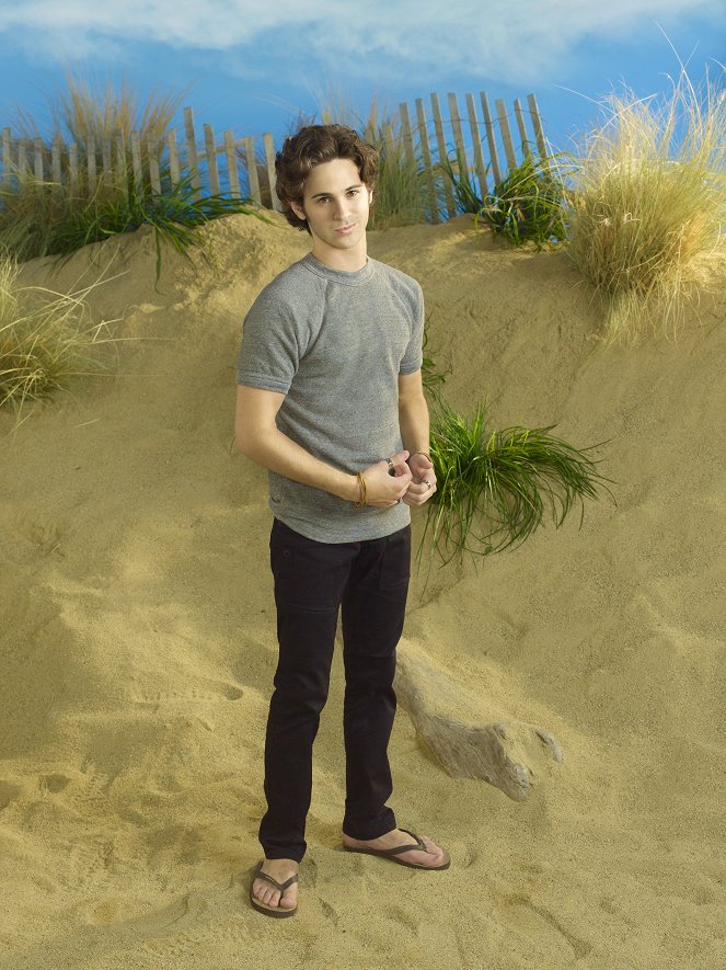 Revenge - Season 1 - Werbefoto - Connor Paolo