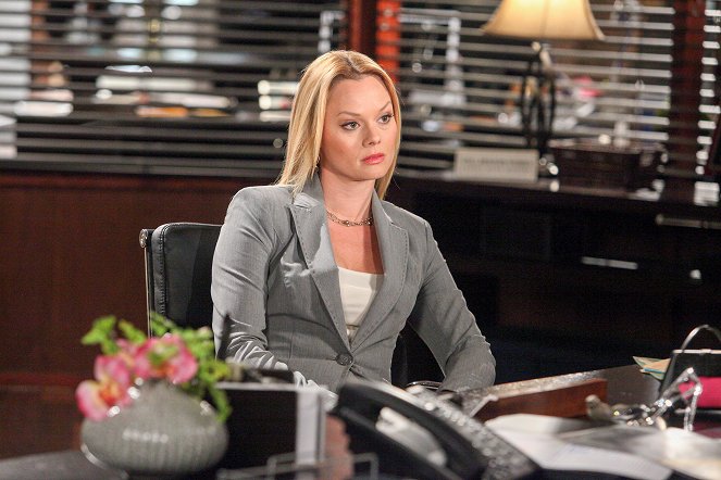 Drop Dead Diva - Ashes to Ashes - Photos - Kate Levering