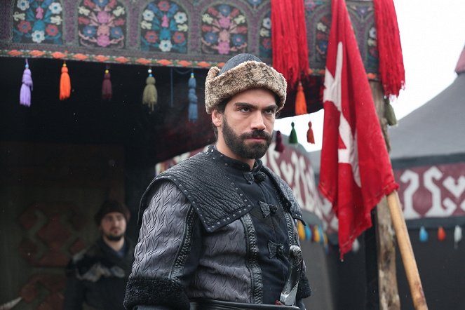 O Grande Guerreiro Otomano - Yeni Bir Hainin Sonu - Do filme - Gürbey İleri