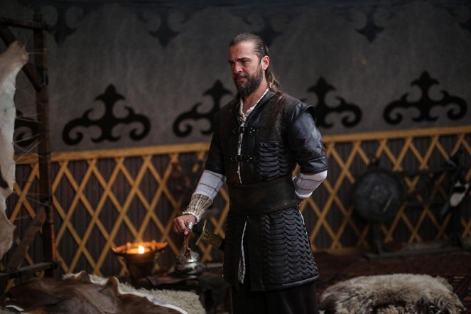 Resurrection: Ertugrul - Yeni Sorun - Photos - Engin Altan Düzyatan