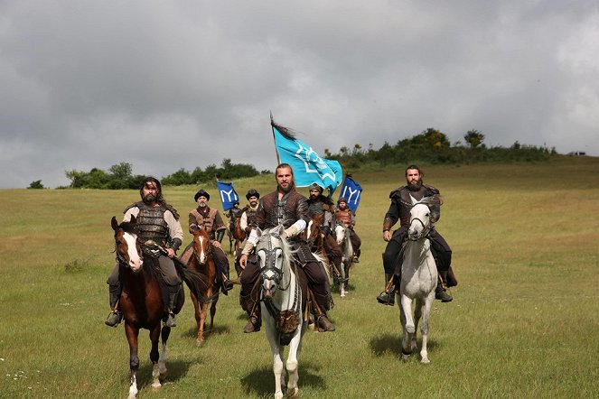 Diriliş: Ertuğrul - Anadolu Planları - Kuvat elokuvasta