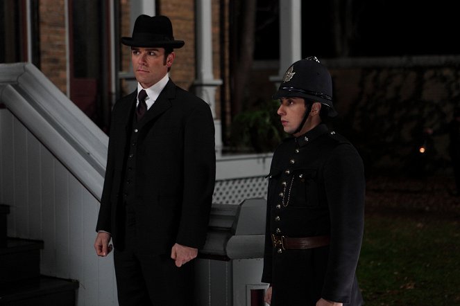 Detektyw Murdoch - Season 3 - Klątwa posiadłości Beatonów - Z filmu