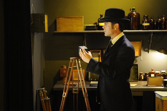 Murdoch Mysteries - In the Altogether - Photos