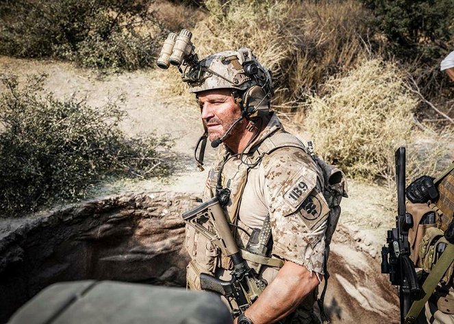 SEAL Team - Au fil de l'eau - Film - David Boreanaz