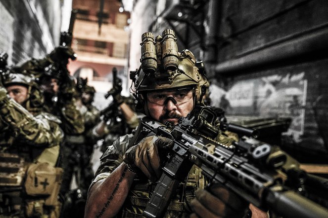 SEAL Team - Season 2 - All That Matters - Photos - A. J. Buckley