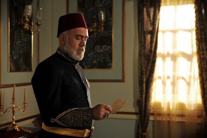 Payitaht: Abdülhamid - Episode 7 - De la película - Bahadır Yenişehirlioğlu