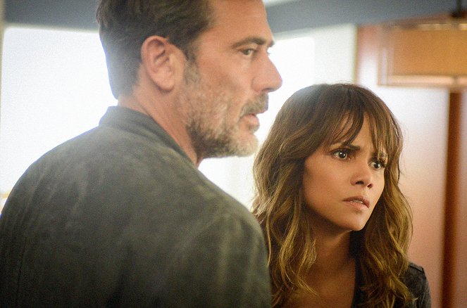 Extant - The New Frontier - Do filme - Jeffrey Dean Morgan, Halle Berry